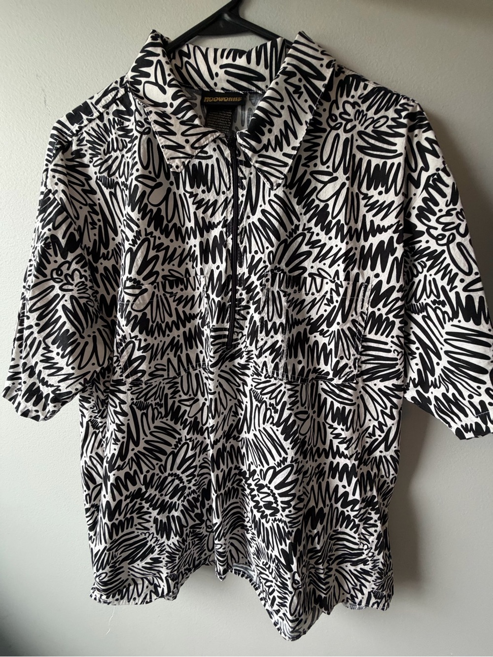 Nooworks squiggle work shirt size 3